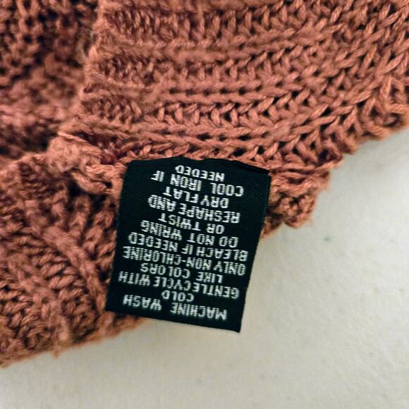 Moon & Madison woman’s orange knitted sweater Size M - Picture 10 of 14